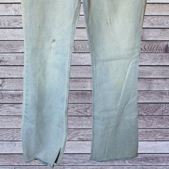 Old Navy Flare Women's Size 8 Raw Hem Light Blue Denim Jeans READ - Picture 4 of 7